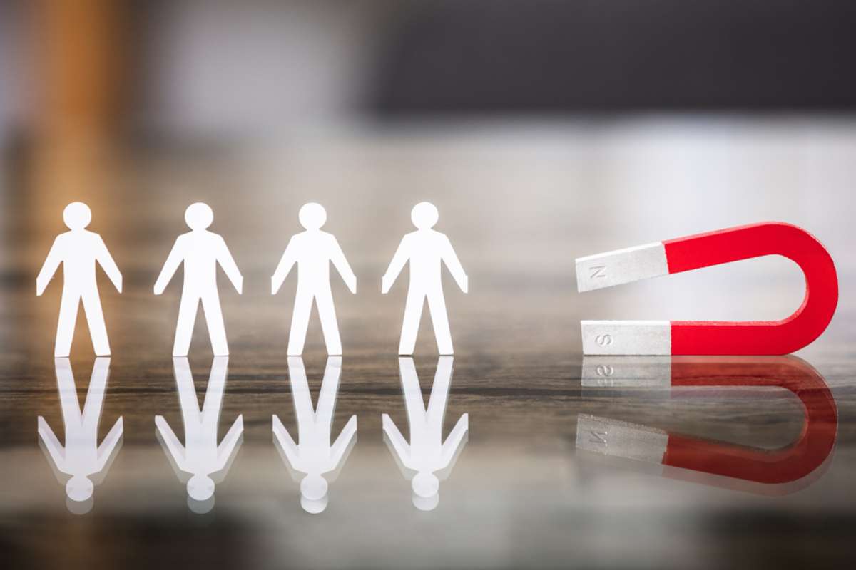 Applying advanced SEO techniques helps businesses attract more leads-1